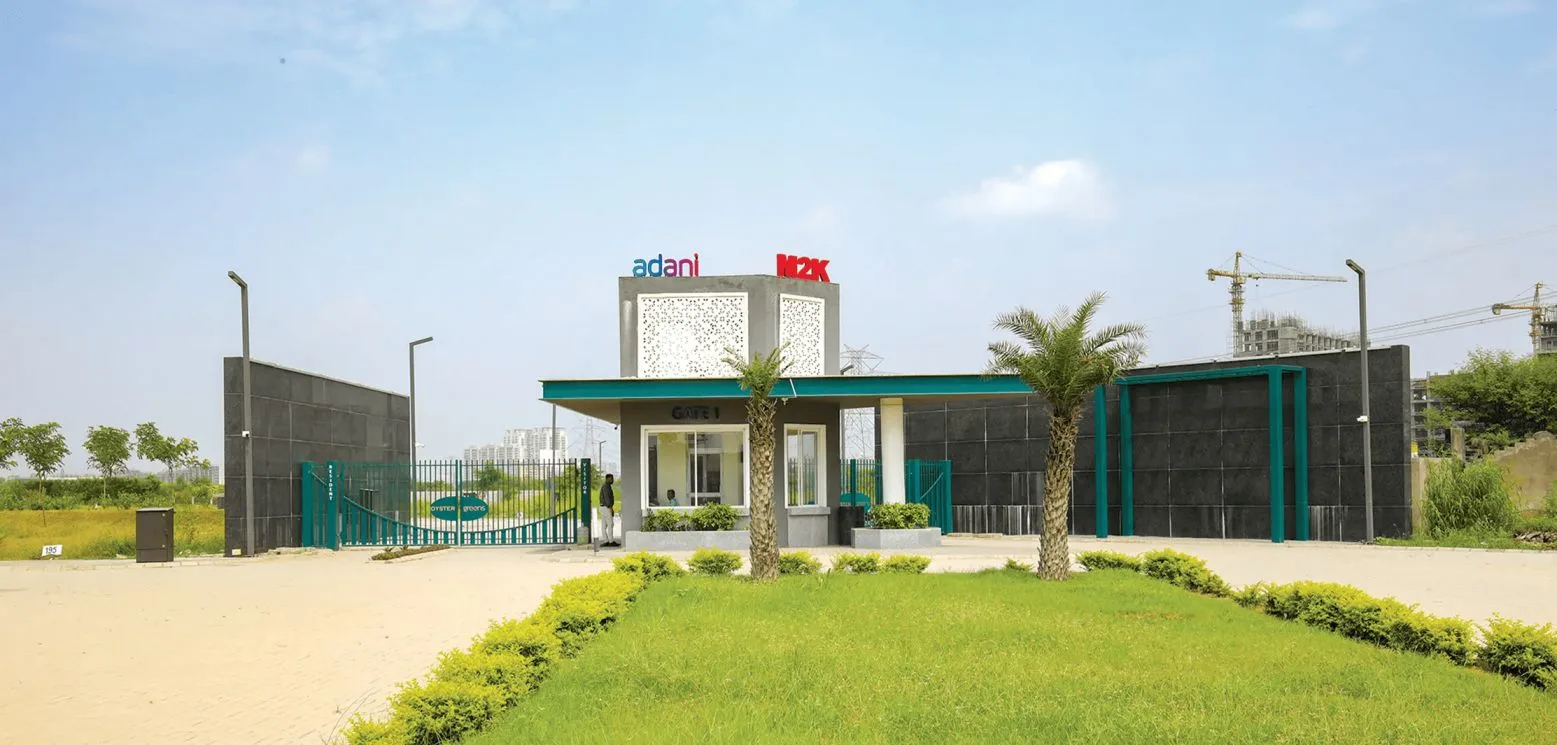 2BHK apartment in Mumbai with sea view by Catseye Realtors